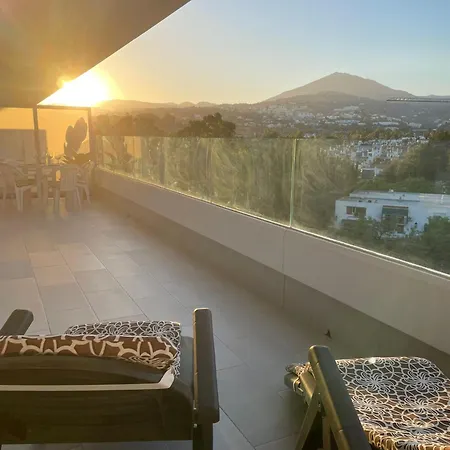 New Aires De Guadaiza * 马尔韦利亚