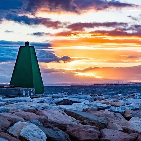 New Aires De Guadaiza Appartement *