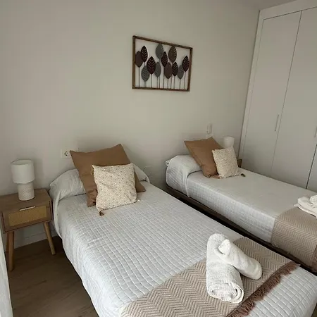 New Aires De Guadaiza Appartement *